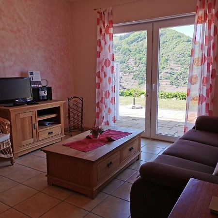Apartament Weingut Amlinger&Sohn Neef Zewnętrze zdjęcie