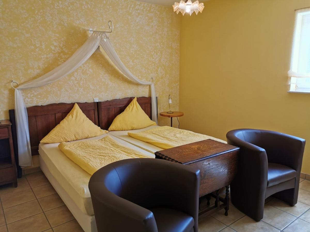 Apartament Weingut Amlinger&Sohn Neef Zewnętrze zdjęcie