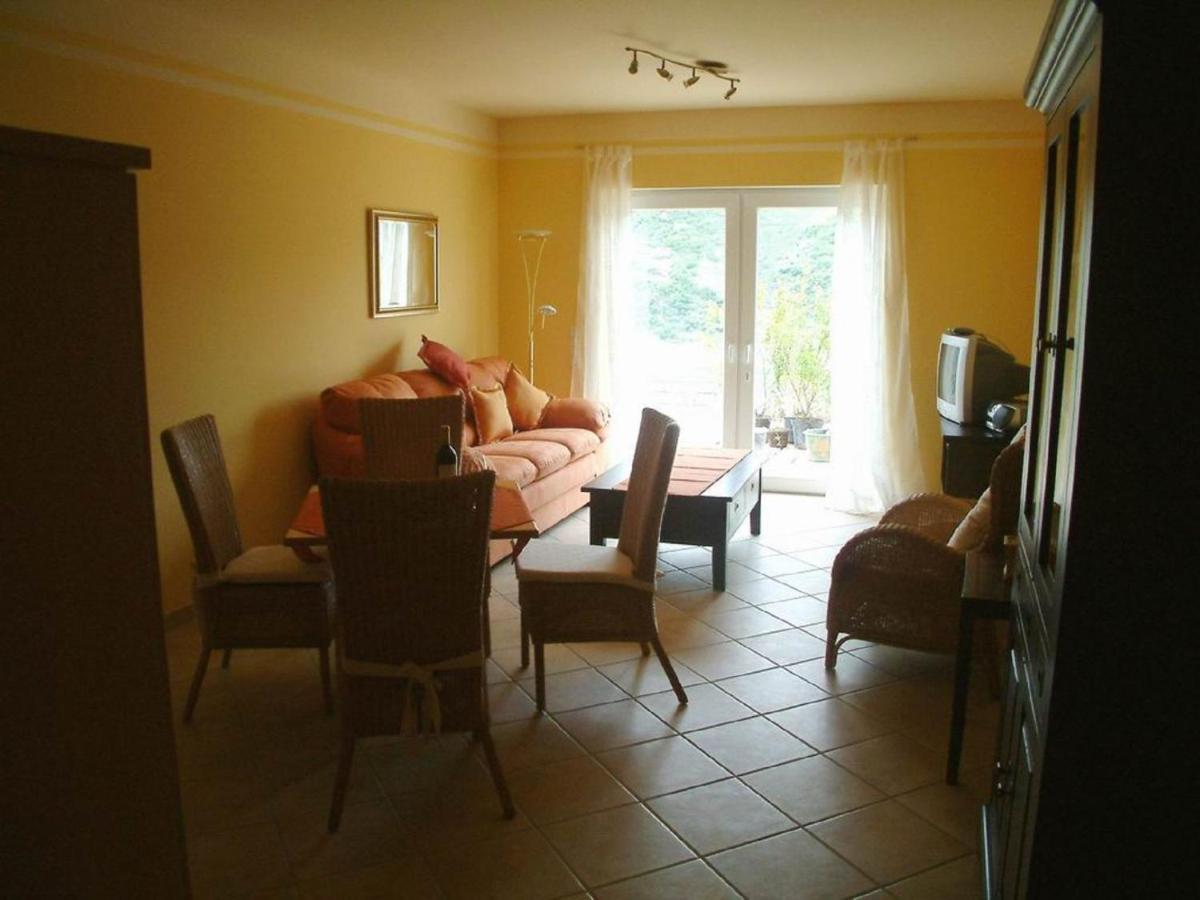 Apartament Weingut Amlinger&Sohn Neef Zewnętrze zdjęcie