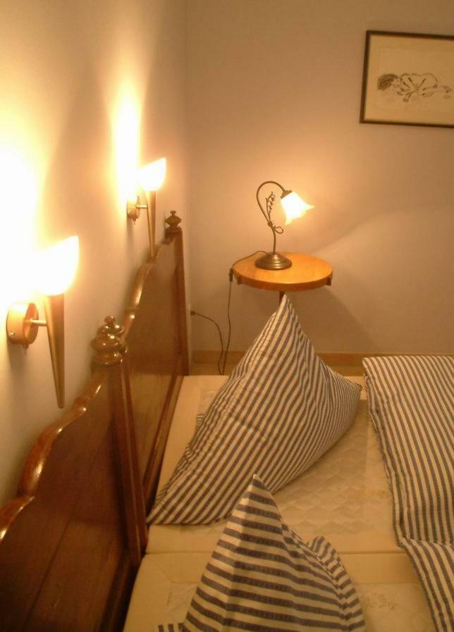Apartament Weingut Amlinger&Sohn Neef Zewnętrze zdjęcie
