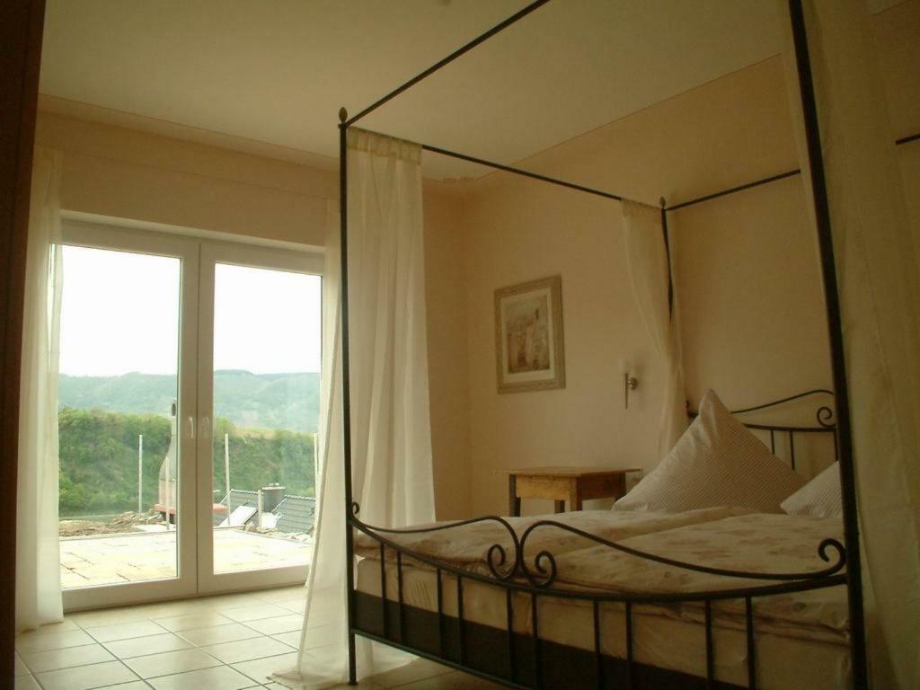 Apartament Weingut Amlinger&Sohn Neef Zewnętrze zdjęcie